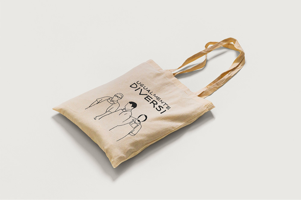 Tote Bag “Ugualmente diversi”